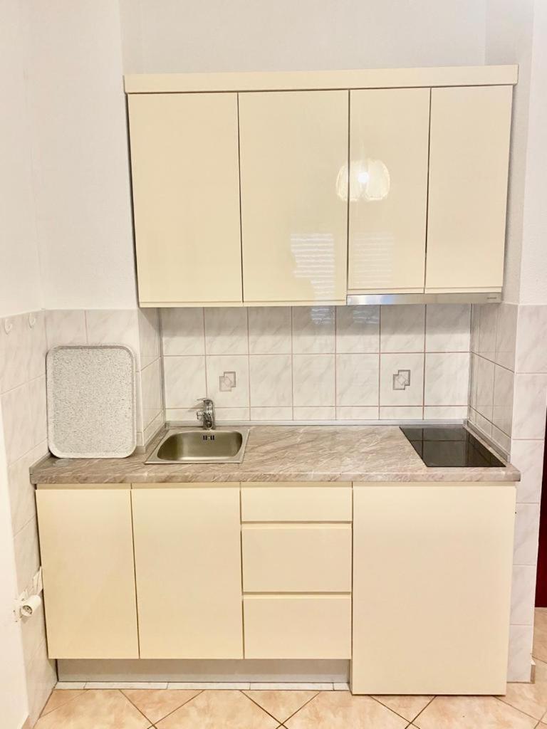 Topic Apartments Vodice Esterno foto