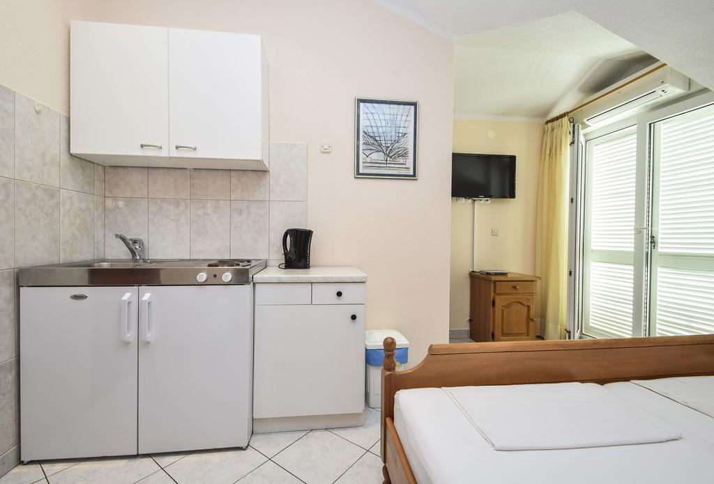 Topic Apartments Vodice Esterno foto
